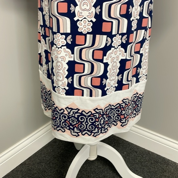 J.McLaughlin Mock Neck Shift Dress Womens Size Medium Catalina Cloth - Picture 3 of 7